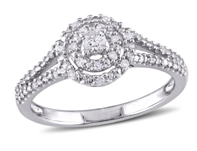 1/5 Carat (ctw) Diamond Split Shank Ring in Sterling Silver
