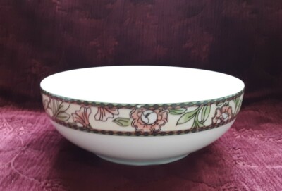 Oneida EDEN Round Serving Bowl - Table Trends *Appears Unused* 