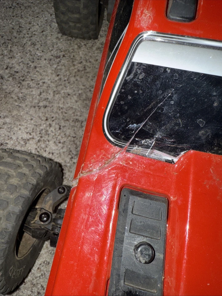 Redcat Valkyrie MT 4S 4WD Brushless Monster Truck Red - Image 4 of 4