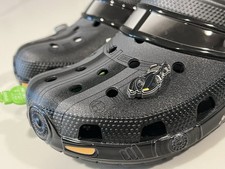 Crocs x Batman Batmobile Classic Clog Mens size 7 Women s Size 9 NEW Limited ED
