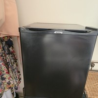 Smeg MTE30 Small Mini Bar 30L Drinks Mini Fridge Black 