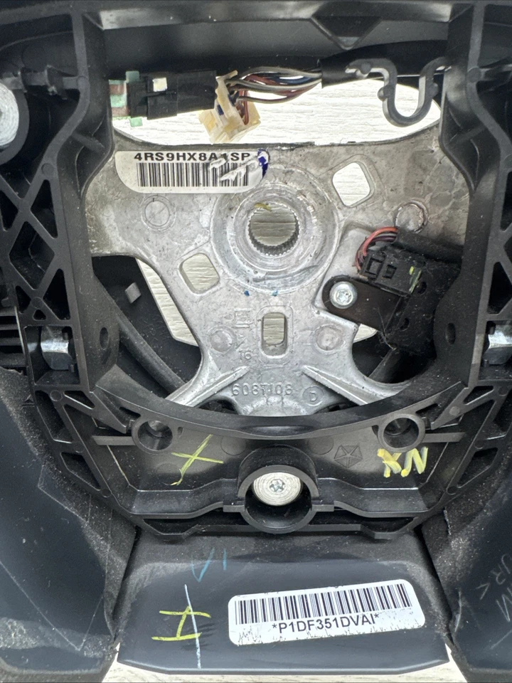 07 09 10 Volante conductor izquierdo Dodge Caliber con control de crucero OEM Foto 4 de 4