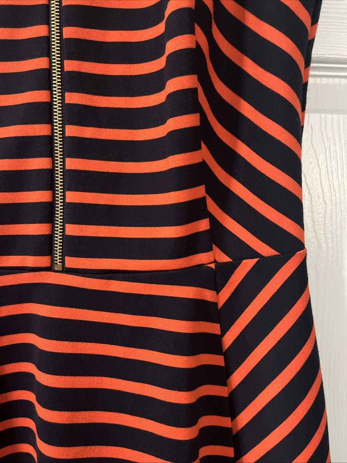 Abito donna Michael Kors senza maniche aderente e svasato tg. 10 righe nere arancioni