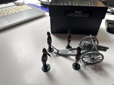 Britains Toy Soldier's 4.5 Howitzer with 4 man detachment 8913 superb condition