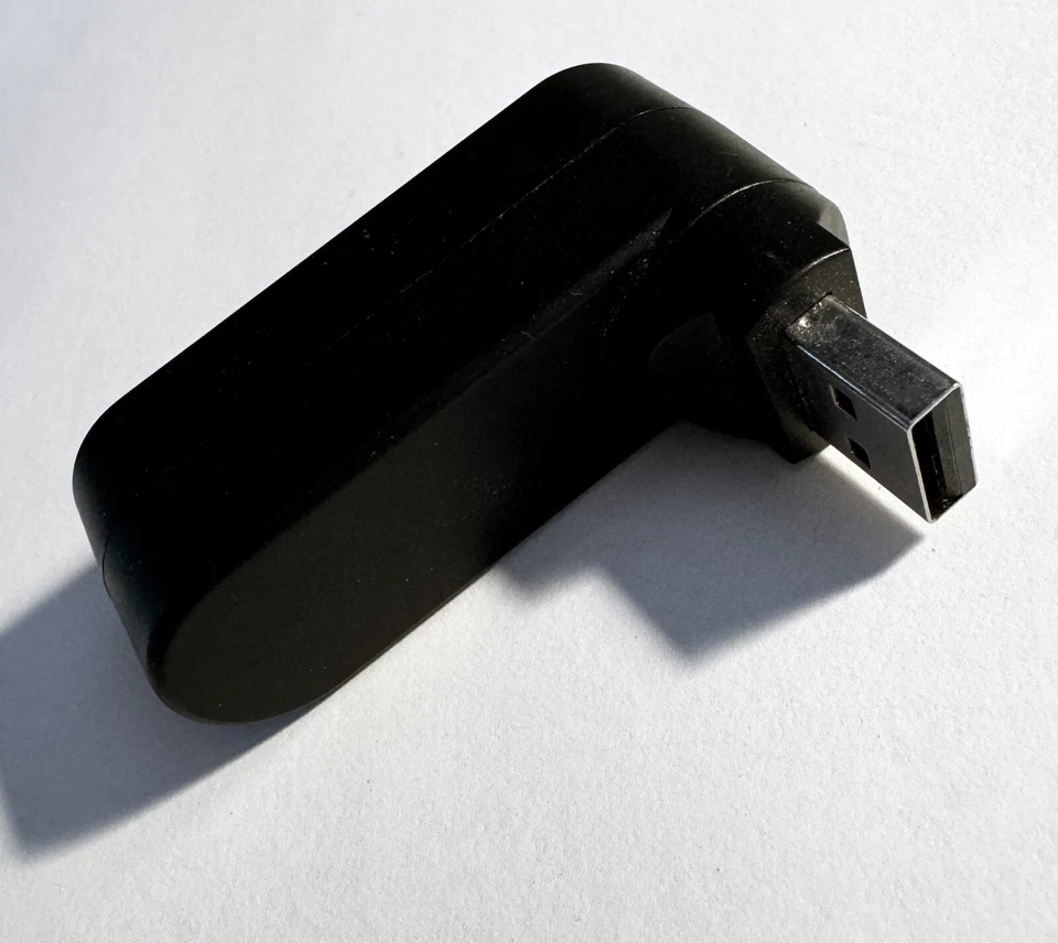 SABRENT 4 Port USB 2.0 Hub 90°/180° Degree Rotatable HB-UMN4 - Image 2 of 3