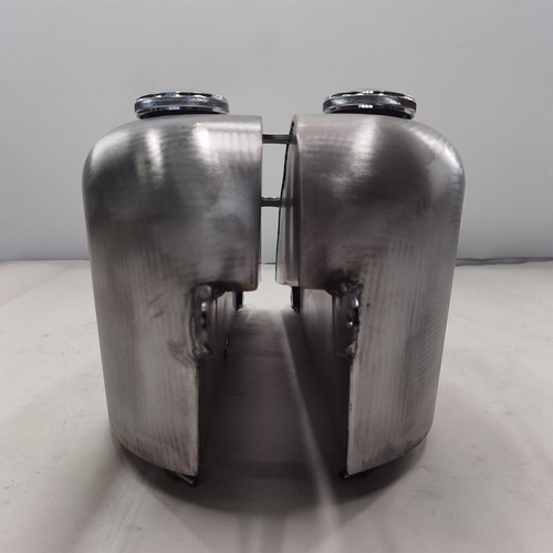 Motorcycle Petrol Gas Fuel Tank Oil Tank For Harley Dyna Unpainted Silver 10L - Foto 7 di 9