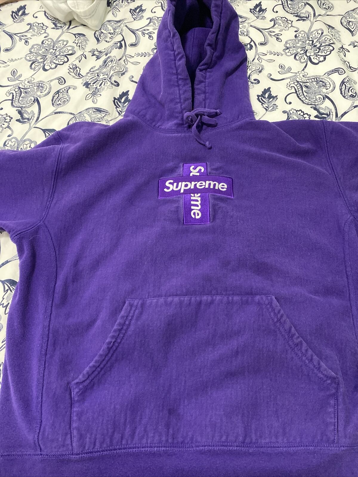 Supreme Cross Box Logo Hoodie Size M Hooded Sweatshirt Purple New But Used  FW20