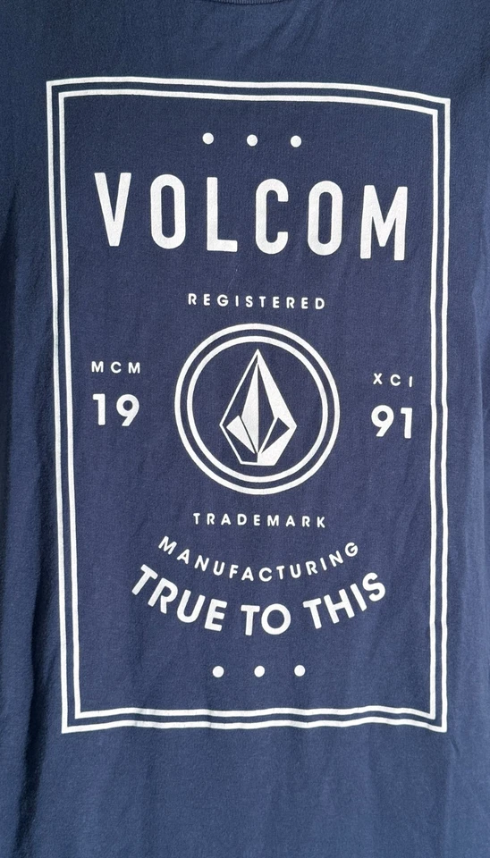 VOLCOM Short Sleeve Crew Neck T-Shirt Blue Medium - Image 2 of 4