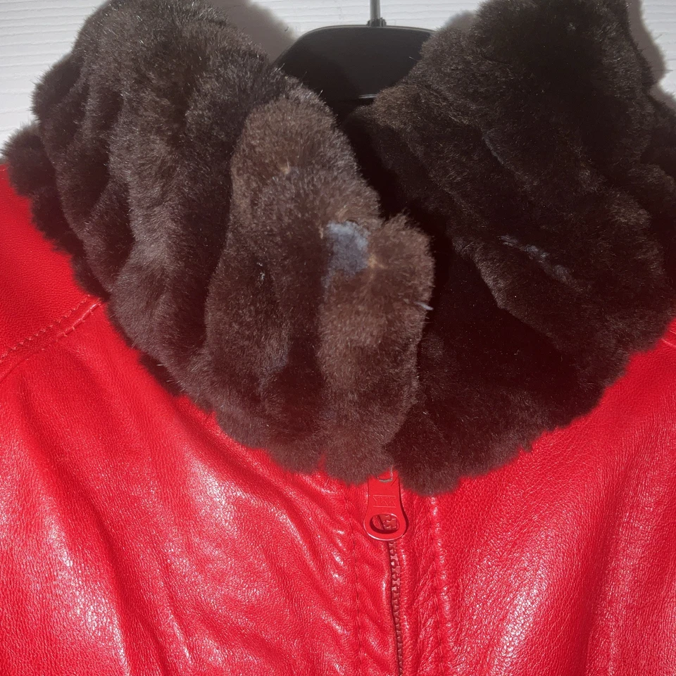 Casaco de couro vermelho pele marrom vison vintage tosquiado reversível grande bombardeiro  - Imagem 2 de 4