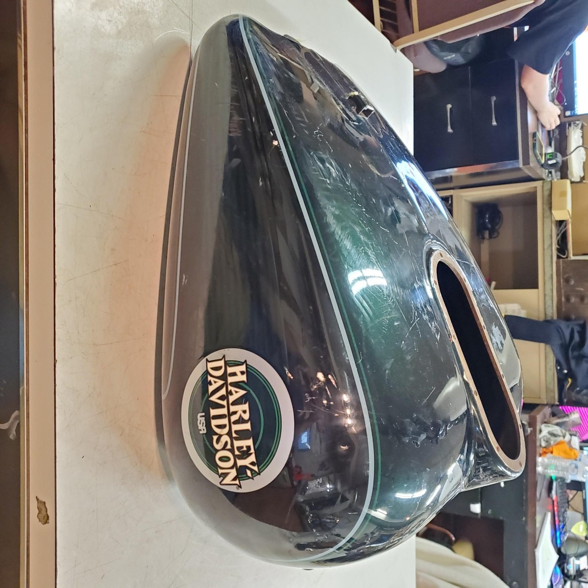 1998-1999 Harley-Davidson FLHTCUI Electra Ultra Road Gas Tank