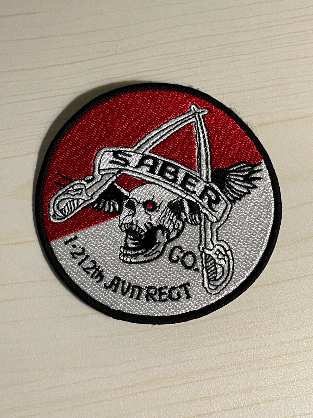 4 ARMY 1 212TH AVIATION REGIMENT SABRE CO ROUND MILITARY EMBROIDERED 4-army-1-212th-aviation-regiment-sabre-co-round-military-embroidered