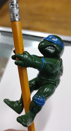 3.5" LEONARDO VINTAGE SCALER Clip FIGURE Teenage Mutant Ninja Turtle TMNT Pencil