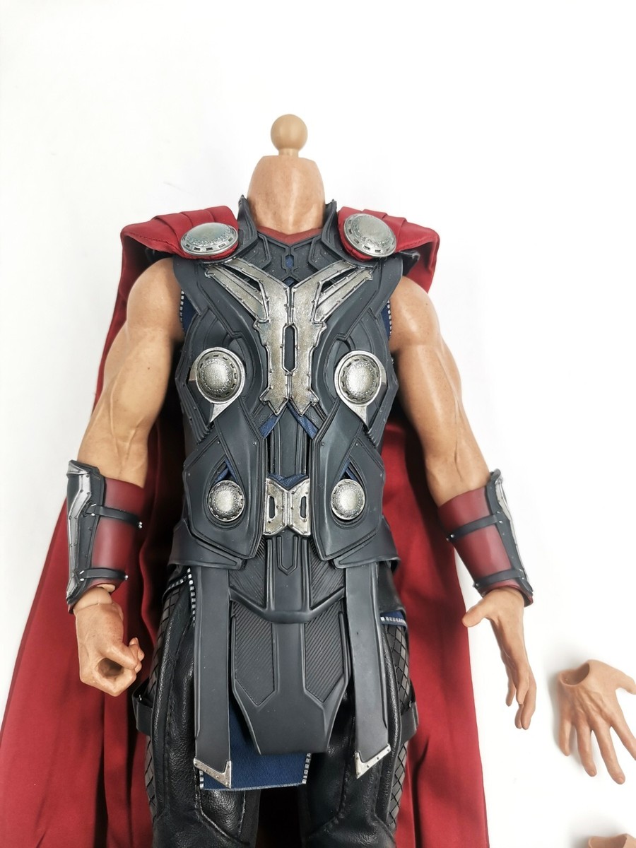 Used 1/6 Hottoys Avengers Age of Ultron Thor 4.0 Action Body