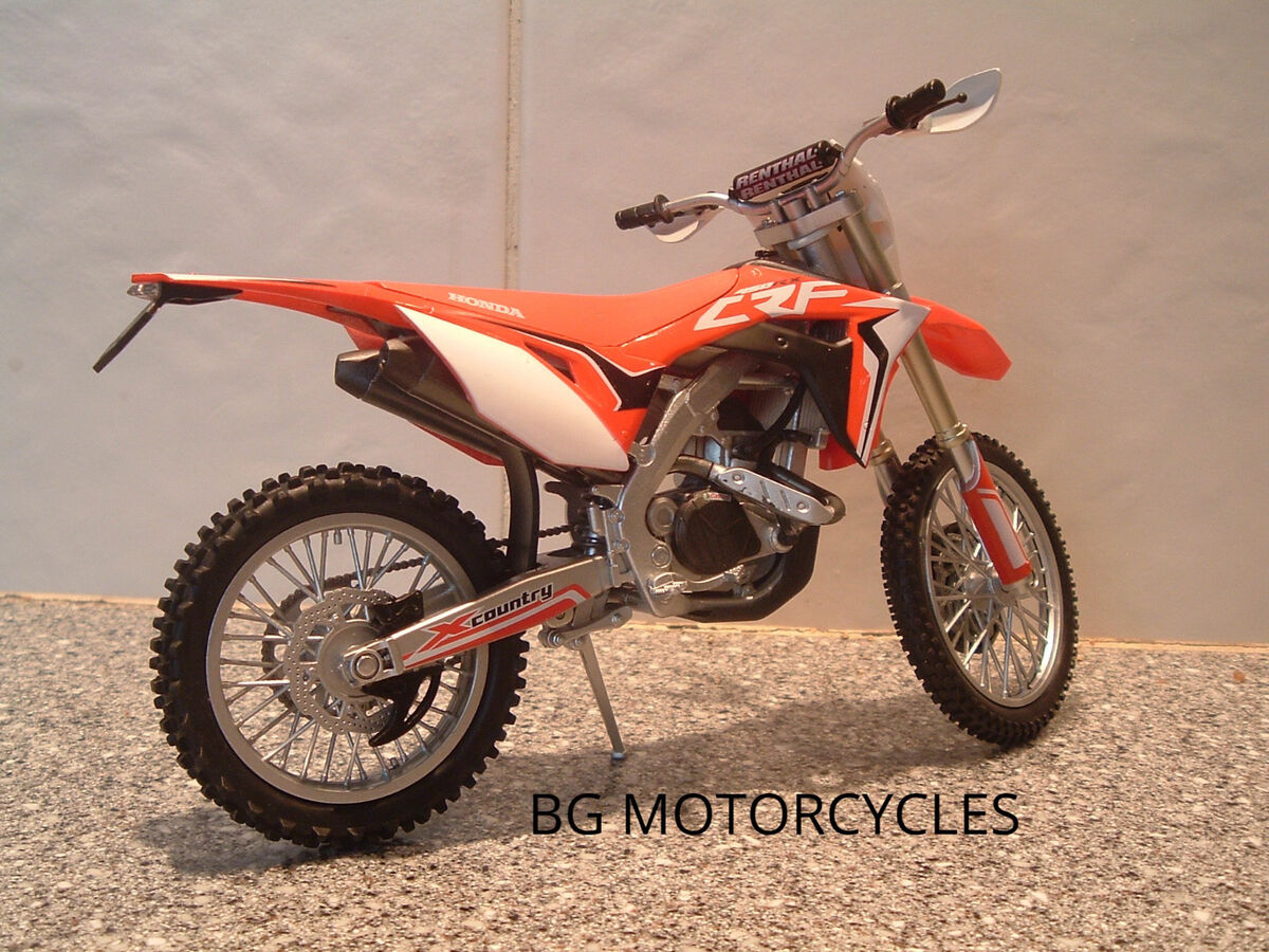 Motos - Honda apresenta novas CRF 450R e CRF 450RX 2017 - MotoX