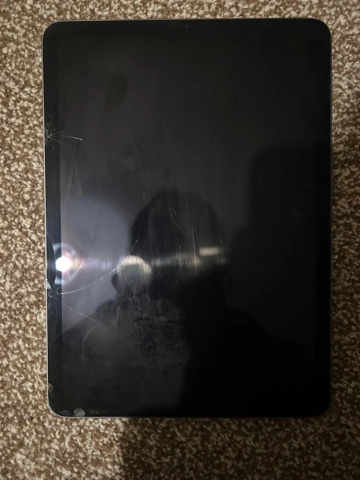 Apple iPad Air (4th generation) · 64GB · Wi-Fi, photo 3 of 4