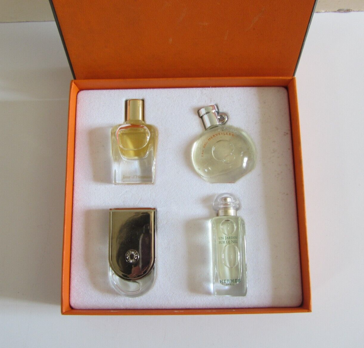 Hermes 4 MINI Perfume Set: UN JARDIN SUR LE NIL JOUR D