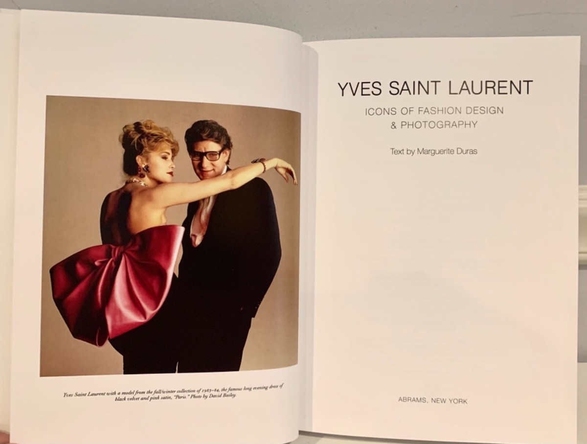 洋書 Yves Saint Laurent The UniverseofFashion Yves Saint Laurent: The Perfection of Style: Müller