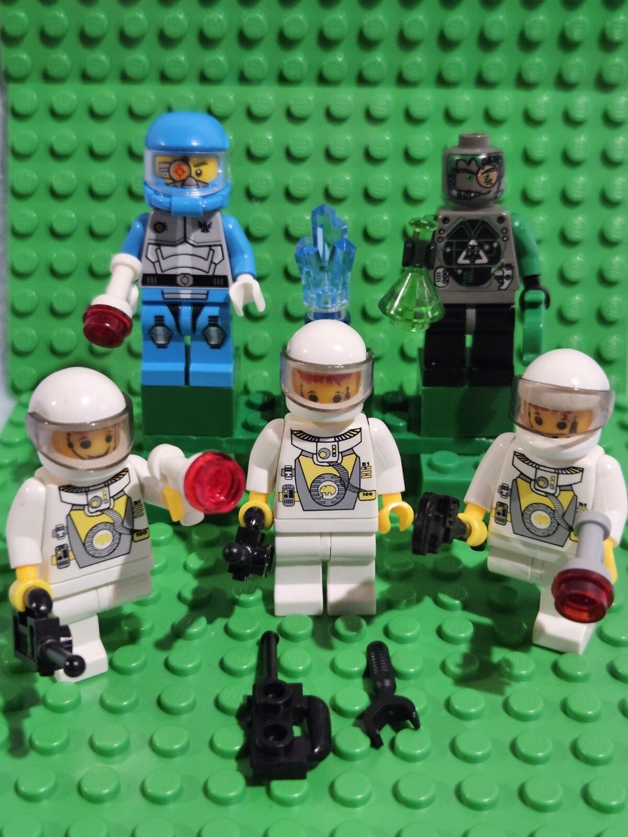 Lego Astronaut Spaceman Minifigures Extras Lot of 5!!!