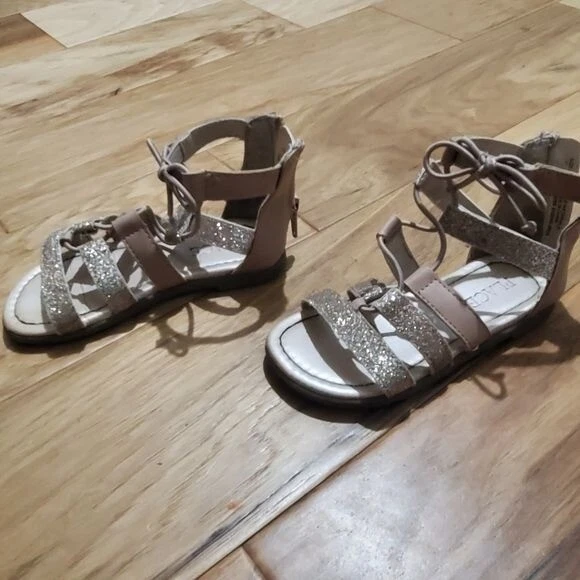 Sandalias Gladiador Oro Rosa The Children's Place Niñas Pequeñas Talla 7 Tirantes Foto 3 de 4