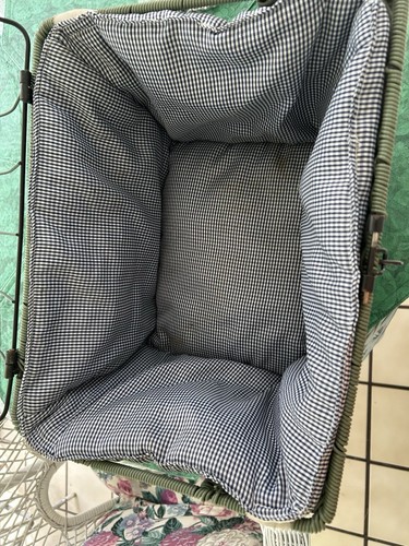 Nantucket Bike Pet Basket - Picture 6 of 11
