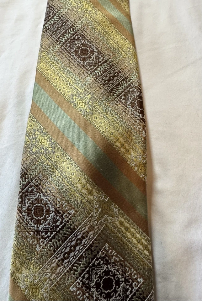 Corbata vintage para hombre marrón, verde, dorada con estampado geométrico Foto 2 de 4
