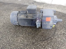 LENZE  GEAR DRIVE 2.20 07180414087