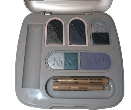 Mary Kay Signature Compact Filled 5 Eye Colors Blue Purple, Grey, 2 Eye Pencils - Picture 2 of 11