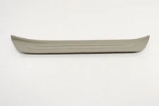 2015 - 2021 KIA SEDONA FRONT RIGHT DOOR SILL SCUFF INNER PLATE TRIM OEM GRAY_GBU