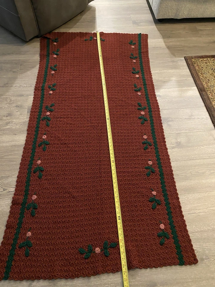 Vintage Afghan Sofa Blanket Handmade Traditional floral border Granny Core NOS - Image 4 of 4