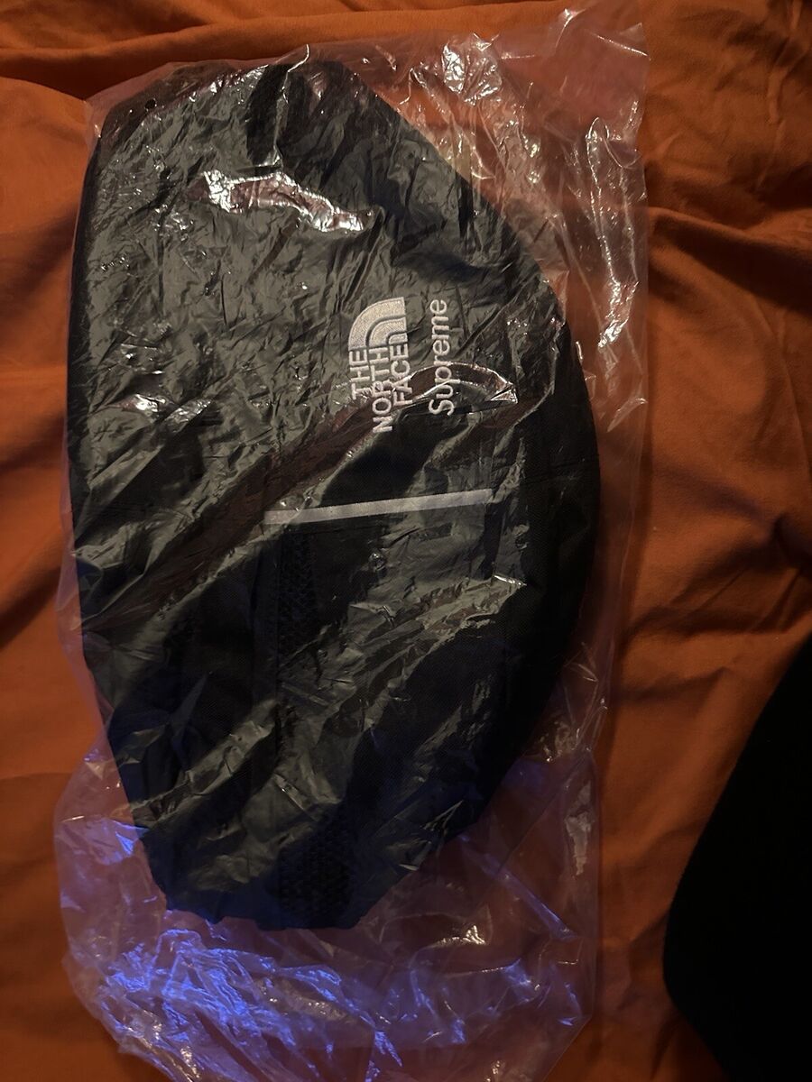Supreme x The North Face Split Waist Bag Black SS24 NEW 2024 Supreme x The North Face Split Waist Bag Black SS24 NEW 2024