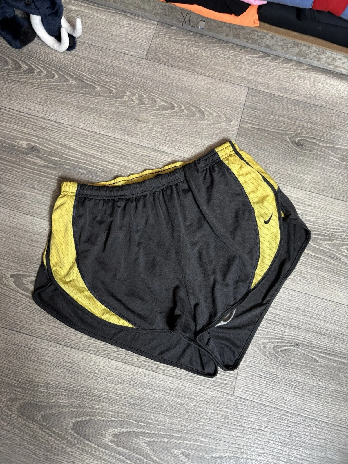 Vintage Nike Shorts Men’s Size L Large Track Rare Sponsored Running
