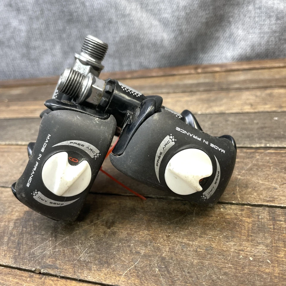 Par de pedales sin clip para bicicleta de carretera Look A5.1 Free Arc 9/16 hechos en Francia negros Foto 2 de 4