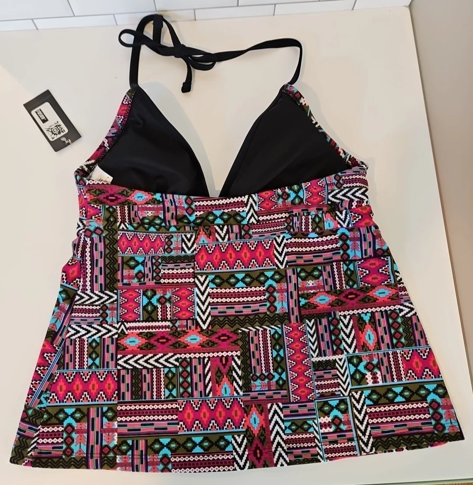 ¡NUEVO CON ETIQUETAS! Mossimo Target Prendedor Geométrico Negro Halter Tankini Top Traje de Baño M Foto 3 de 4