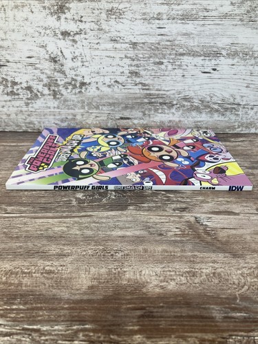 THE POWERPUFF GIRLS: SUPER SMASH-UP By Derek Charm & Jeremy Whitley IDW - Foto 3 di 6