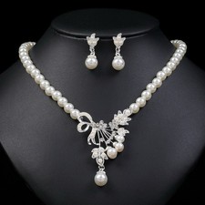 Bridal Pearl Jewelry Set for Women   Elegant Necklace  Earrings Duo