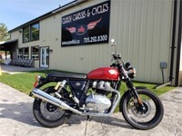 2022 Royal Enfield INT 650 Canyon Red