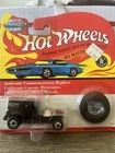 Hot Wheels Redline SWEET 16 POLICE PADDY WAGON CARDED W/ Button !!!