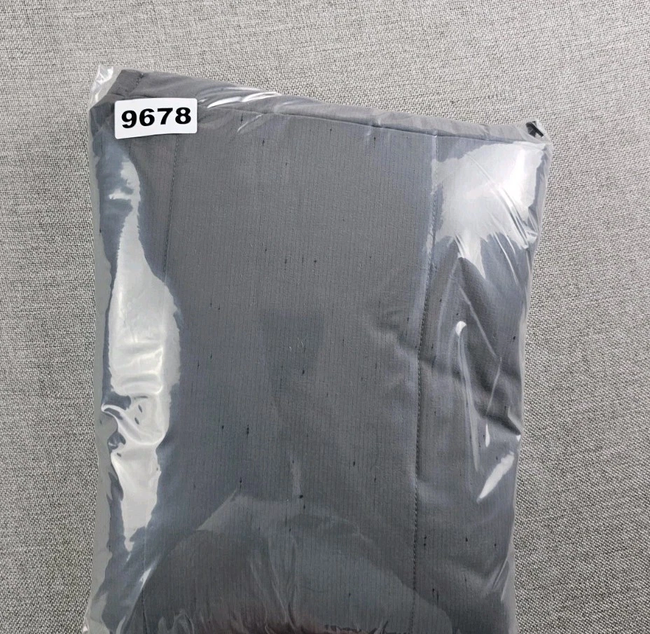 Union League National Golf Travis Mathew Vest Snowbody Better Puffer Mens L - product detail image 2