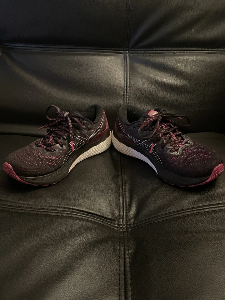 ASICS Gel Kayano 28 Runners Trainers 7 Black/ Maroon Worn Twice  — 第 4/4 张图片