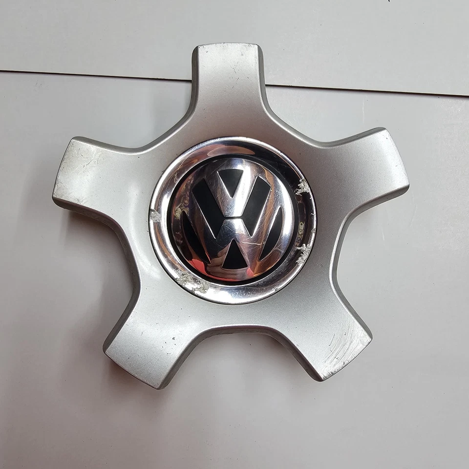 #c 二手 2008 2009 年大众 GTI R32 兔子原始设备制造商中心盖 3C0-601-149-R-8Z8 — 第 2/4 张图片