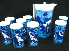 Vintage Set of World Series Insulated Plastic Pitcher / Cups from 1971 Baseball