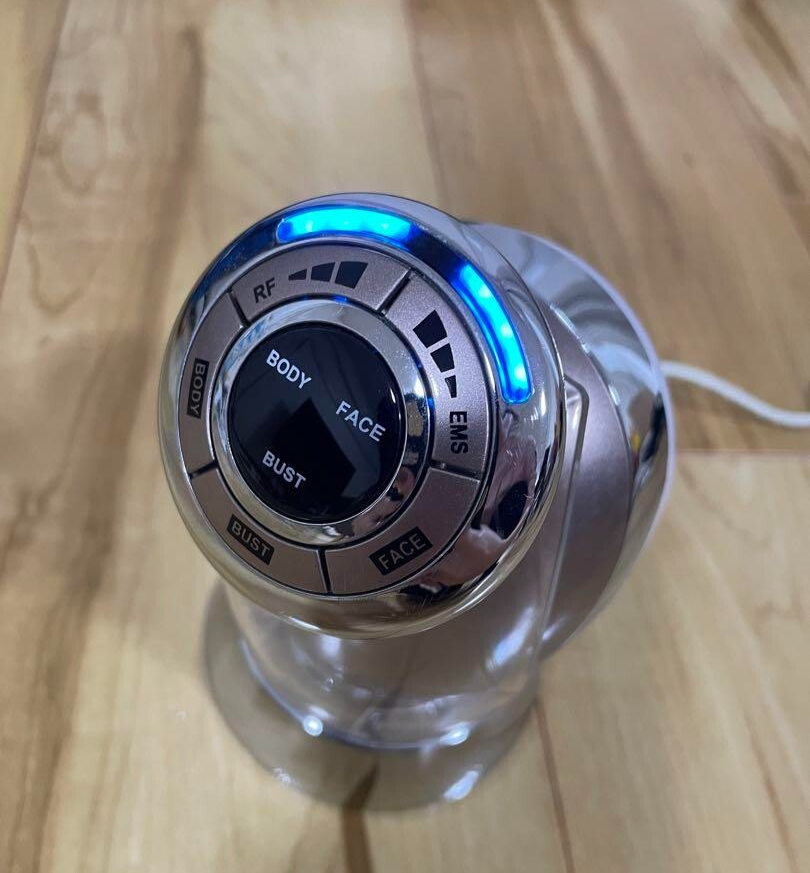 ヤーマン HRF-18T YA-MAN HRF-18T RF Beaute CaviSpaCore Extra Facial Beauty Device