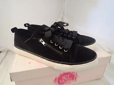 Not Rated Janet Sneaker - Women's, Black 7.5 M