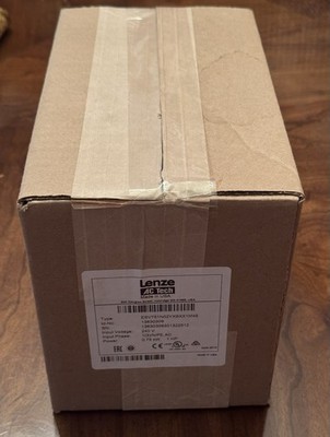 Lenze  ESV751N02YXBXX1M49 ,240 V/1 HP Standard Inverter Drive