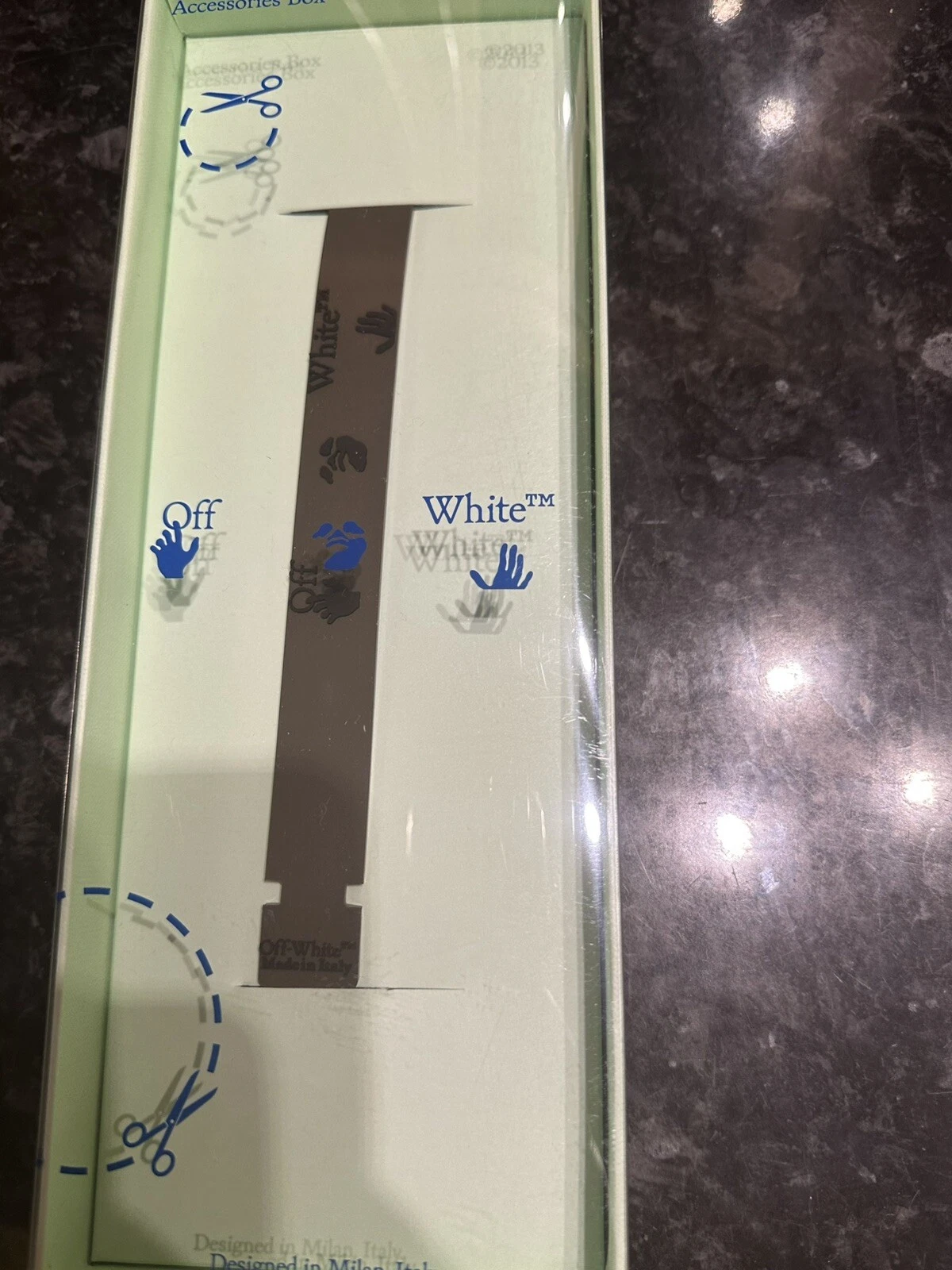 Bracciale OFF WHITE in gomma con logo verde nero nuovo O S