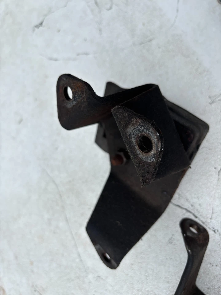 Jeep CJ V8 motor mount CJ5 CJ7 CJ8 engine set 304 360 401 AMC - Imagen 3 de 3