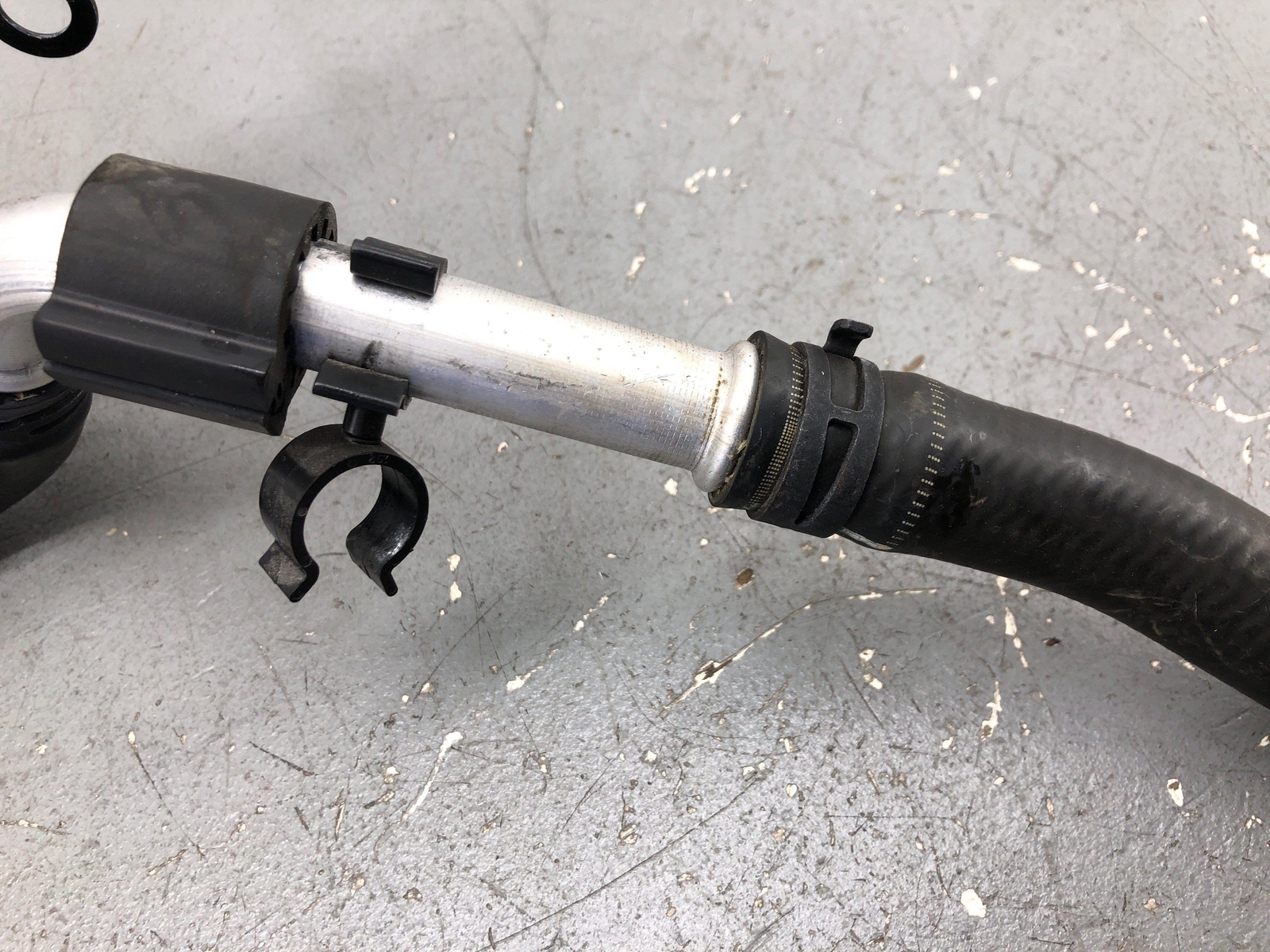 2020-2023 MCLAREN GT 4.0L ENGINE WATER COOLANT HOSE LINE PIPE W/MOTOR OEM 2021