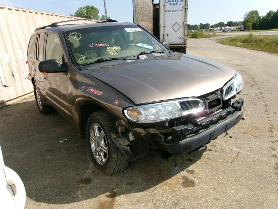 Used Air Cleaner Assembly fits: 2002 Oldsmobile Bravada  Grade A - Image 2 of 4