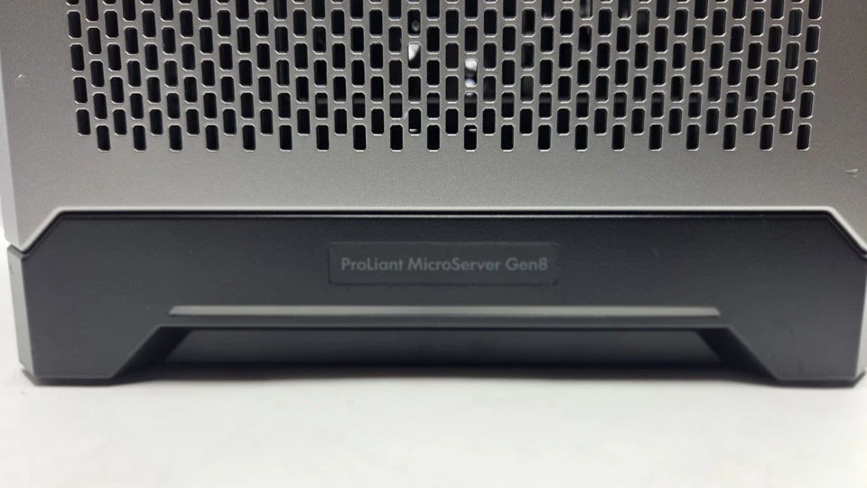 HP ProLiant Gen8 MicroServer  Celeron G1610T @2.3Ghz 8GB RAM - Image 4 of 4