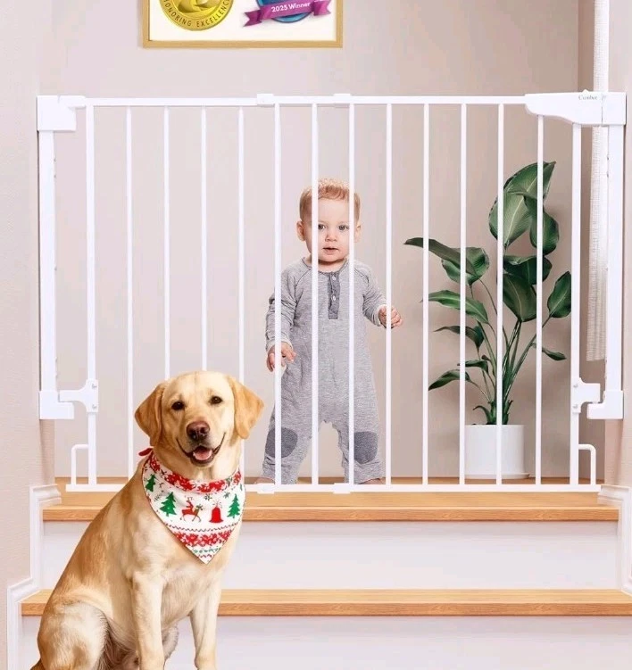 Cumbor 29.2–43" Baby Gate for Stairs, Wall-Mounted (Drill Required), Expandable
